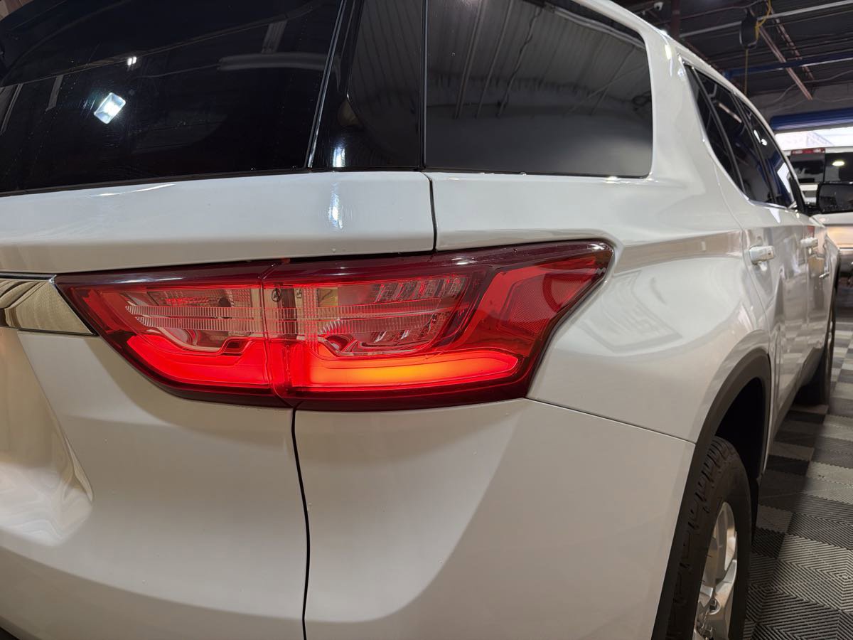 Used 2020 Chevrolet Traverse LS w/ LPO, Floor Liner Package FWD image 10