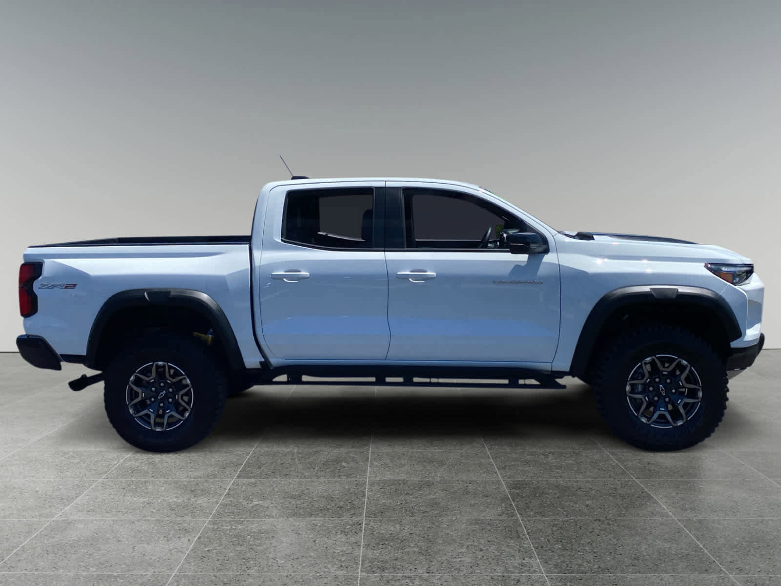Used 2024 Chevrolet Colorado ZR2 AWD/4WD image 6