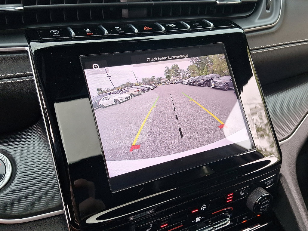 Certified 2023 Jeep Grand Cherokee Altitude image 27