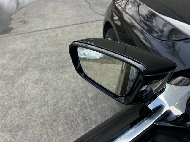 Used 2019 BMW 740i w/ Executive Package image 12