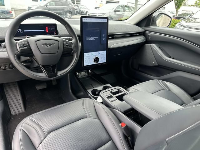 Used 2025 Ford Mustang Mach-E Premium AWD/4WD image 21