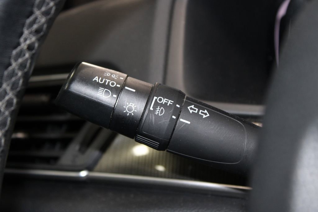 Used 2018 Honda Accord Sport image 22