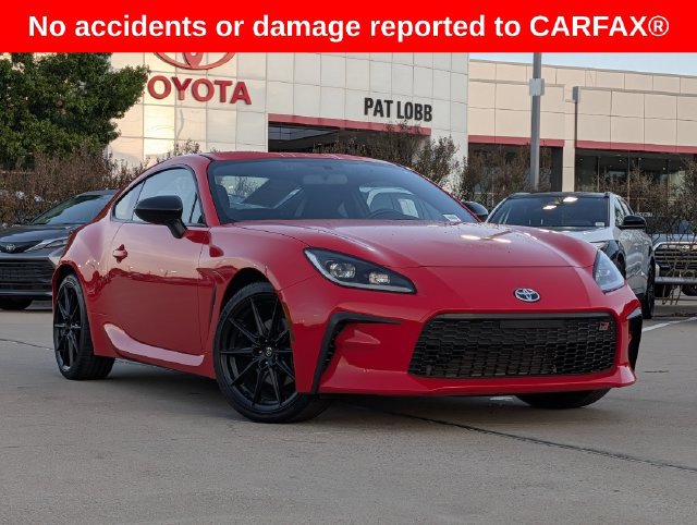 Certified 2024 Toyota GR86 Premium RWD image 2