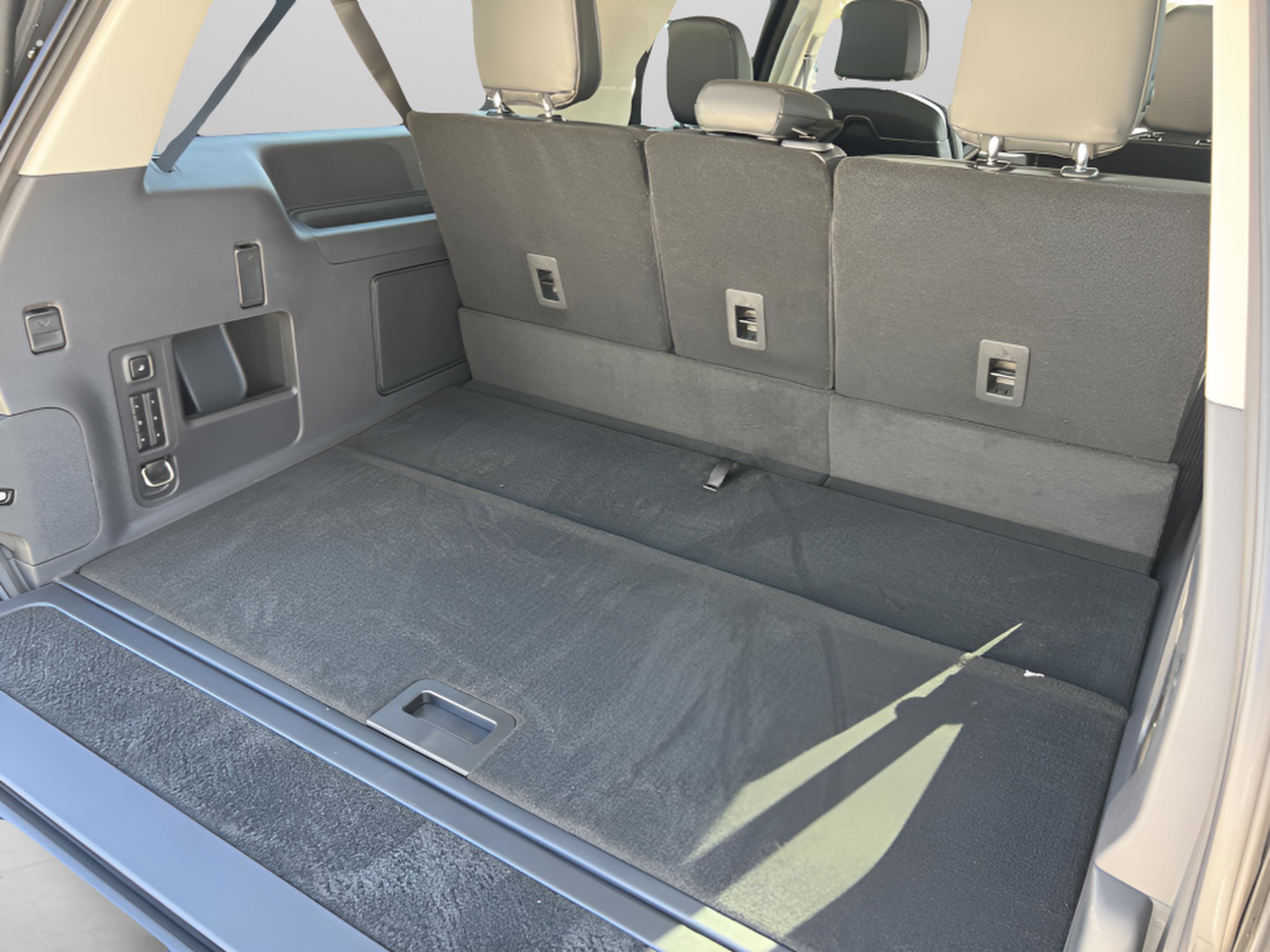New 2025 Lincoln Navigator L Reserve AWD/4WD image 31