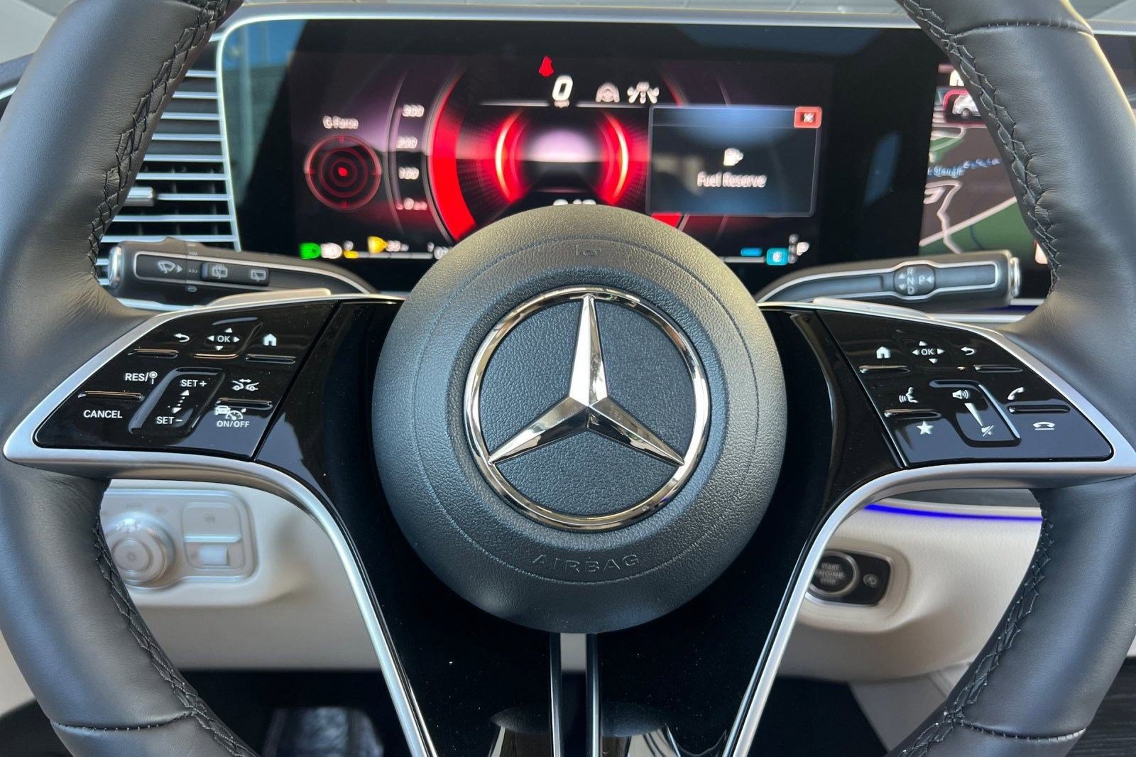 Used 2025 Mercedes-Benz GLE 350 4MATIC image 15