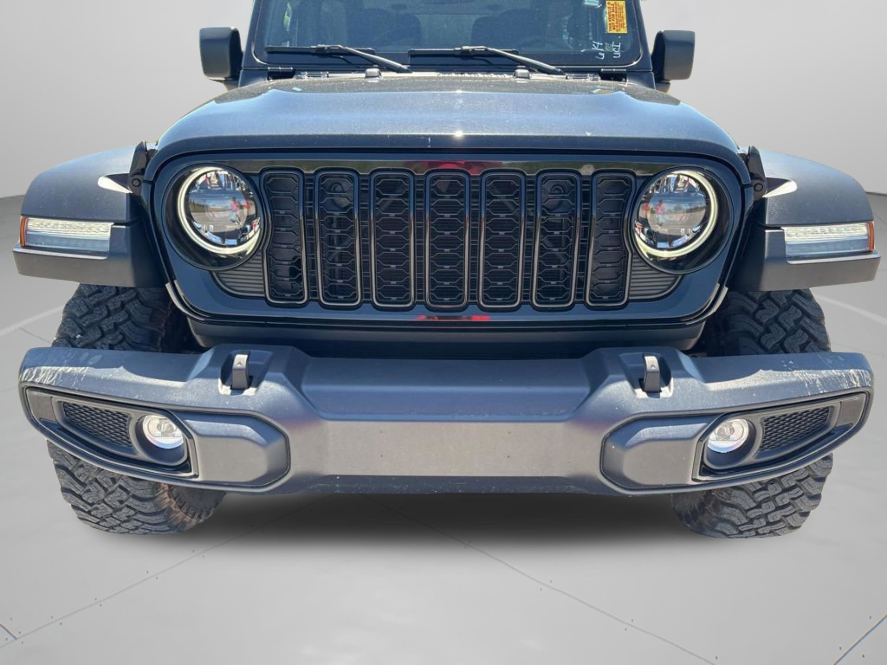Used 2024 Jeep Wrangler Sport AWD/4WD image 26
