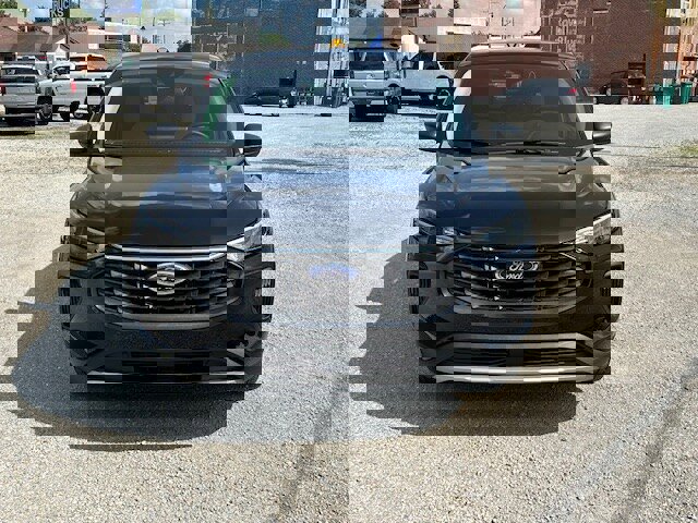 New 2025 Ford Escape Active w/ Tech Pack #1 image 4