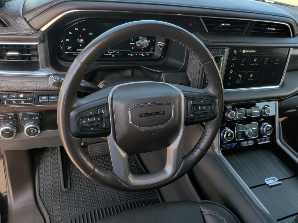 Used 2022 GMC Yukon Denali AWD/4WD image 18