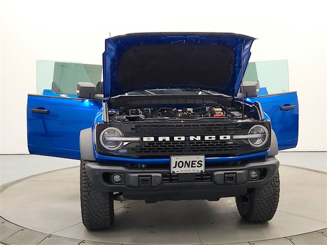 Used 2023 Ford Bronco Wildtrak image 10