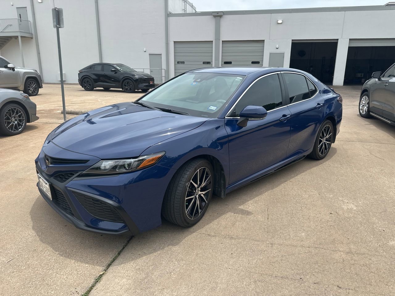 Used 2023 Toyota Camry SE w/ Convenience Package