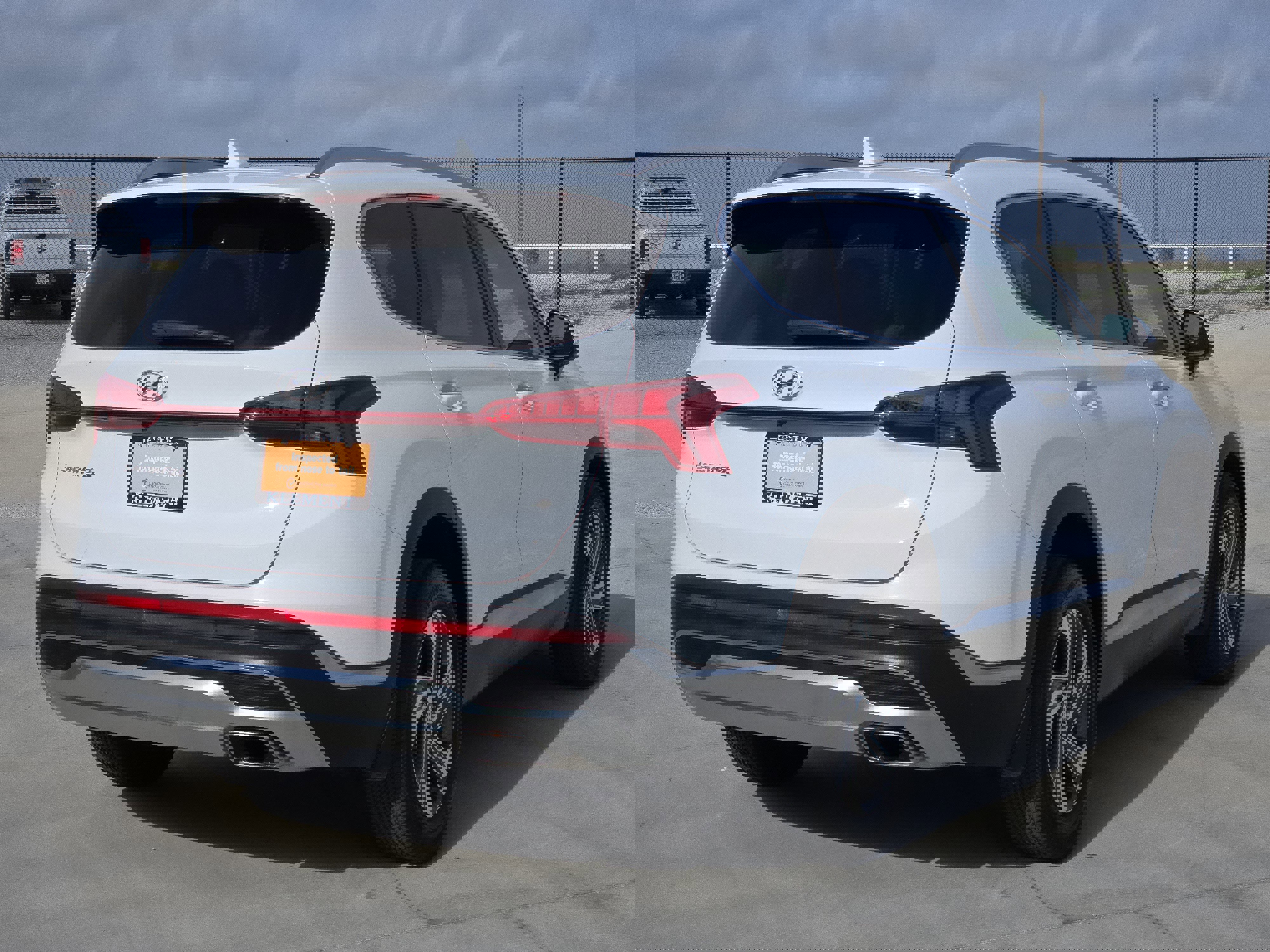 Used 2023 Hyundai Santa Fe SEL w/ Premium Package image 8