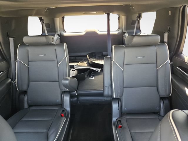 Certified 2023 Cadillac Escalade Sport w/ LPO, ONYX Package AWD/4WD image 33