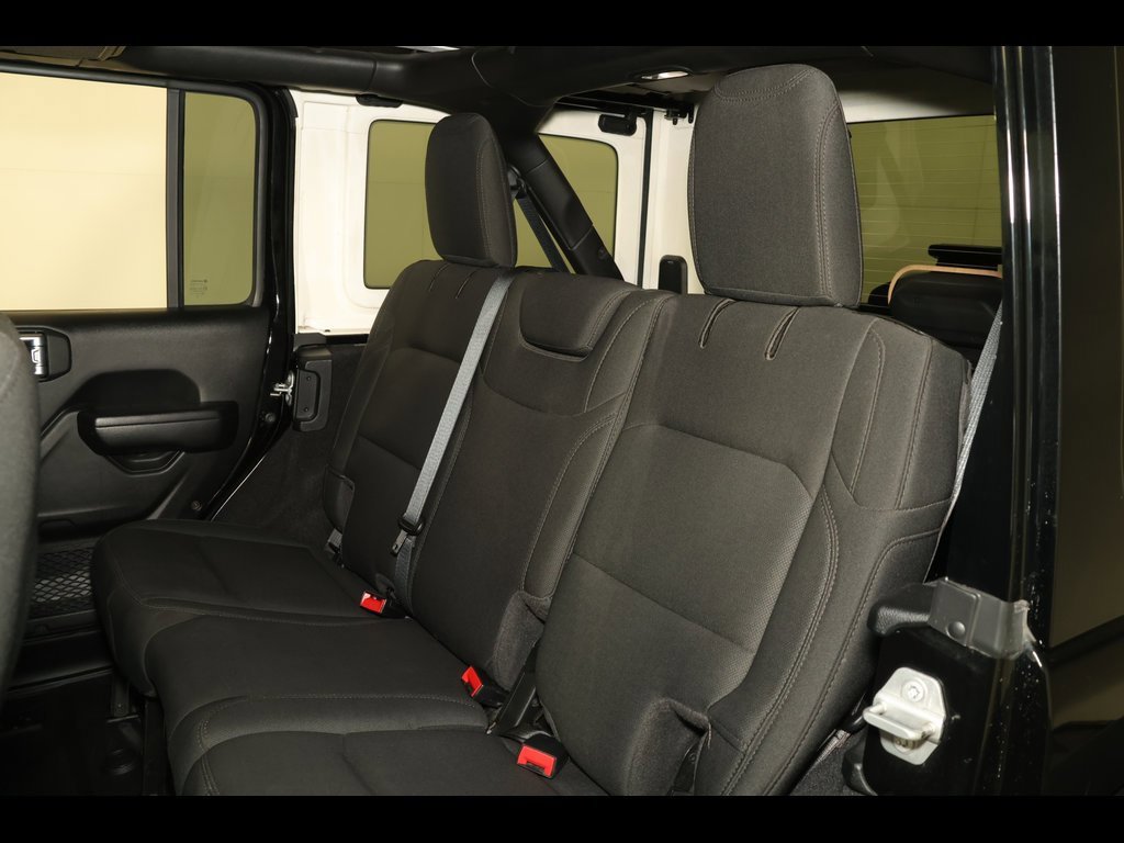 Used 2021 Jeep Wrangler Unlimited Sport image 27