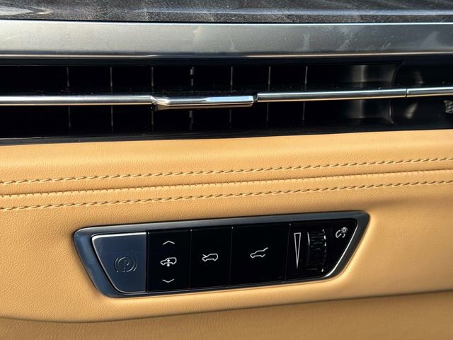 New 2026 Cadillac Escalade IQL Sport 2 w/ LPO, ONYX Package image 30