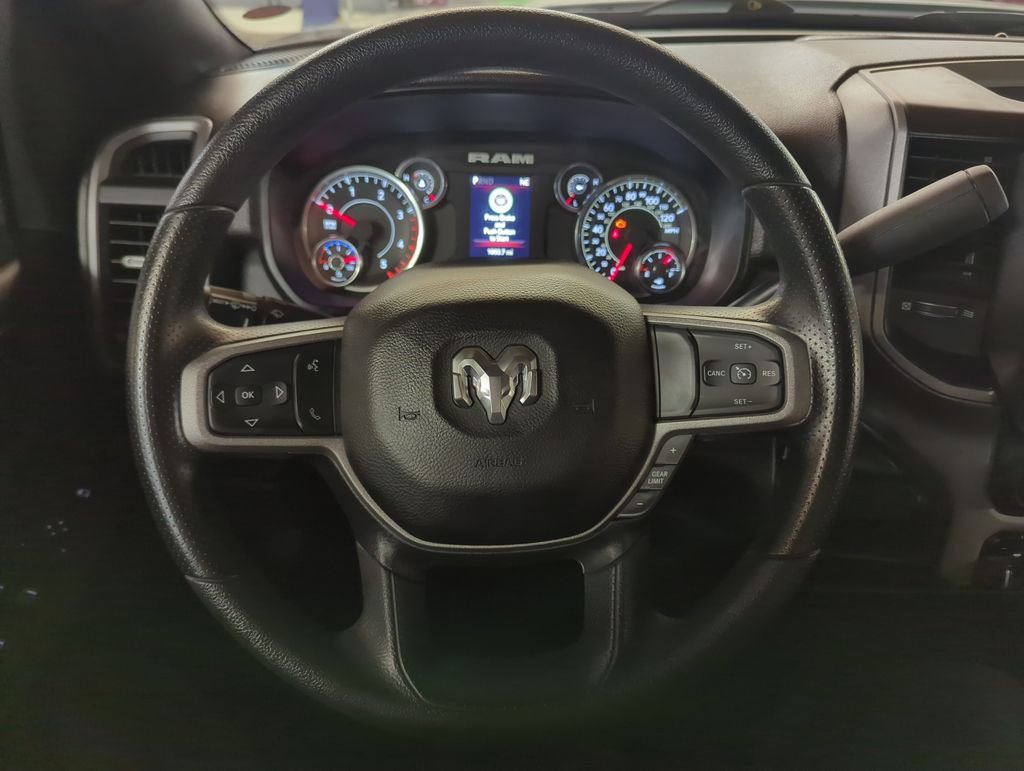 Used 2024 RAM 5500 Tradesman w/ Chrome Appearance Group image 11