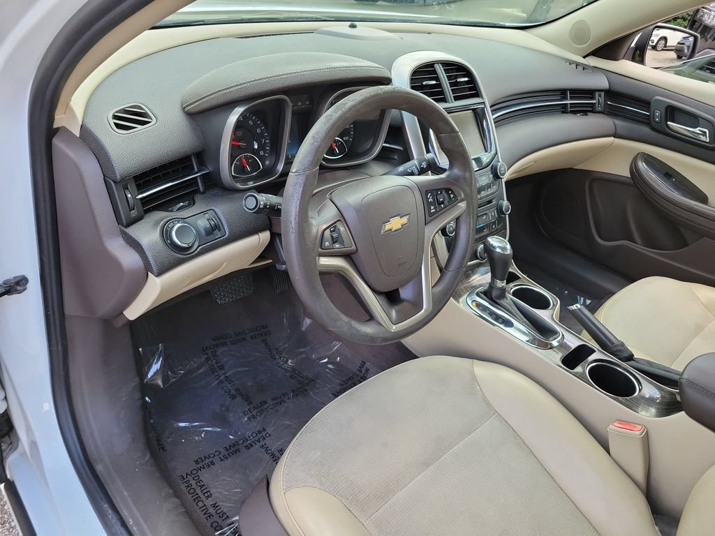 Used 2015 Chevrolet Malibu LT w/ Power Convenience Package FWD image 15