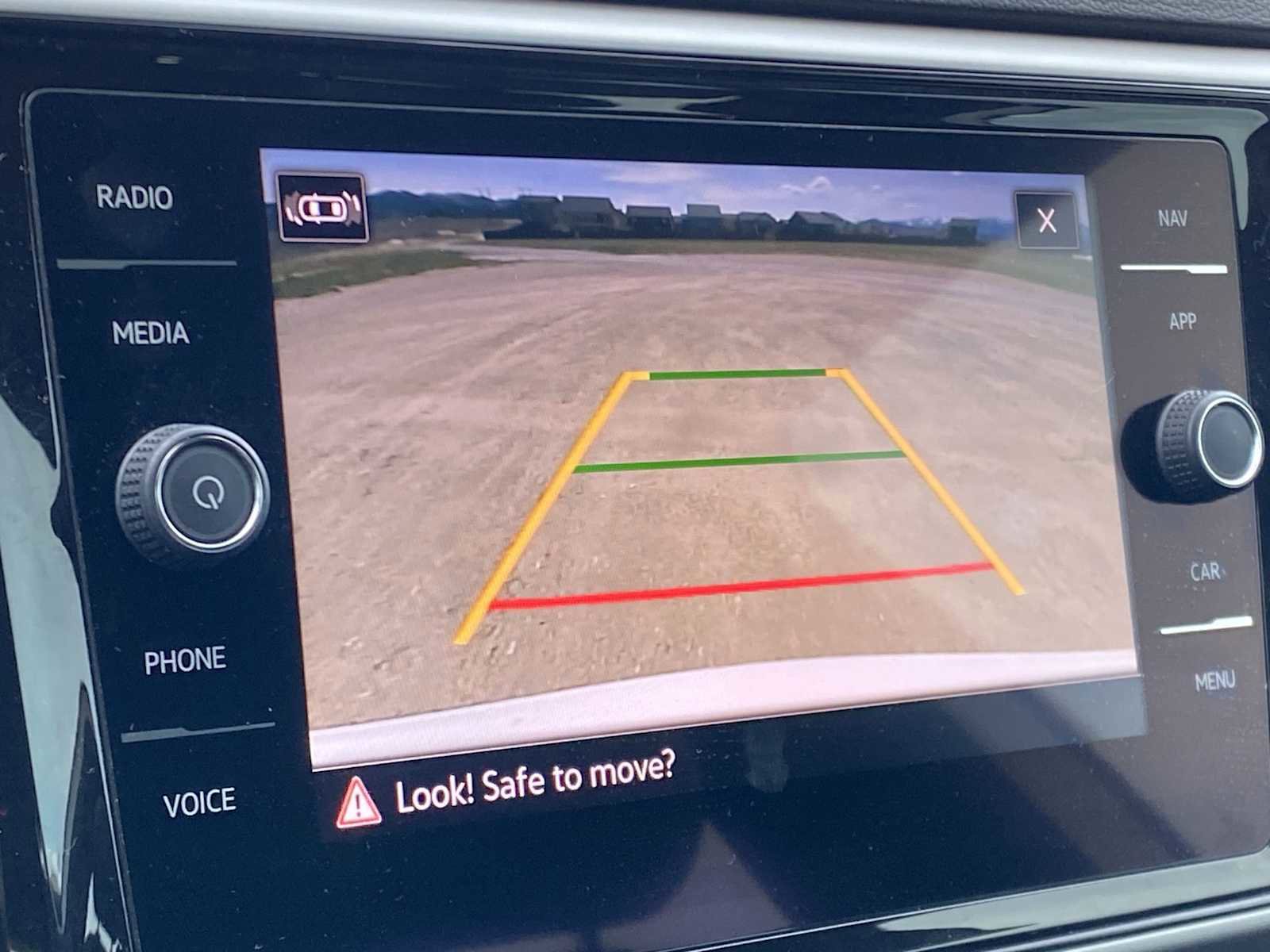 Used 2022 Volkswagen Atlas Cross Sport SEL R-Line image 20