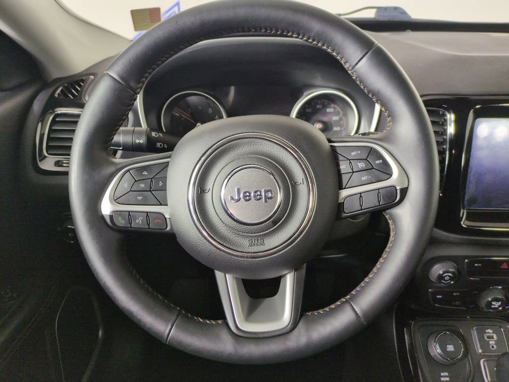 Used 2018 Jeep Compass Limited w/ Navigation Group image 14