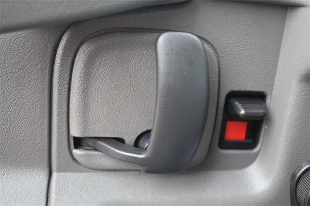 Used 2015 Chevrolet Express 3500 Extended image 16