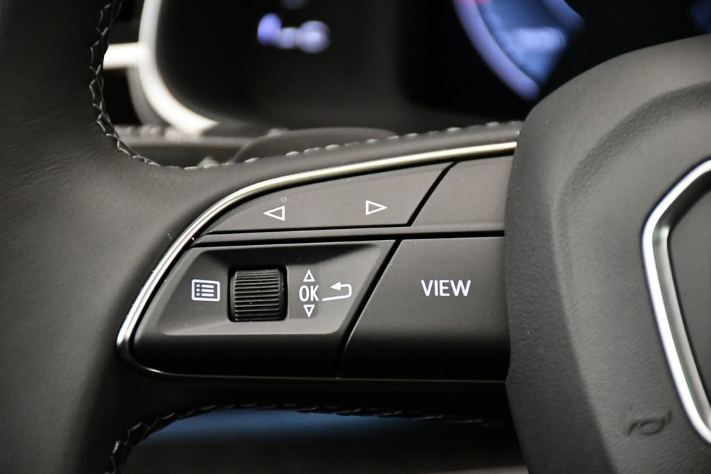 Used 2025 Audi Q8 Premium Plus image 23