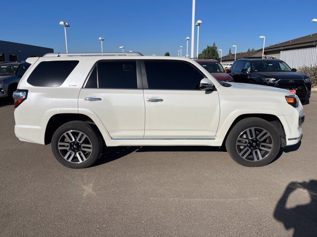 Used 2023 Toyota 4Runner Limited AWD/4WD image 2