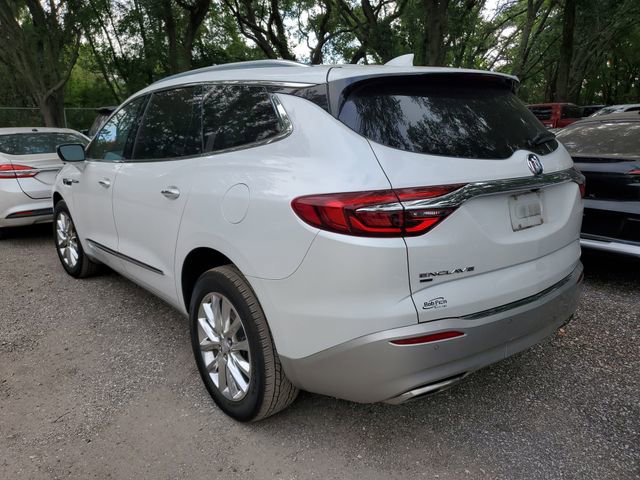 Used 2021 Buick Enclave Premium w/ Sun and Sites Package AWD/4WD image 3