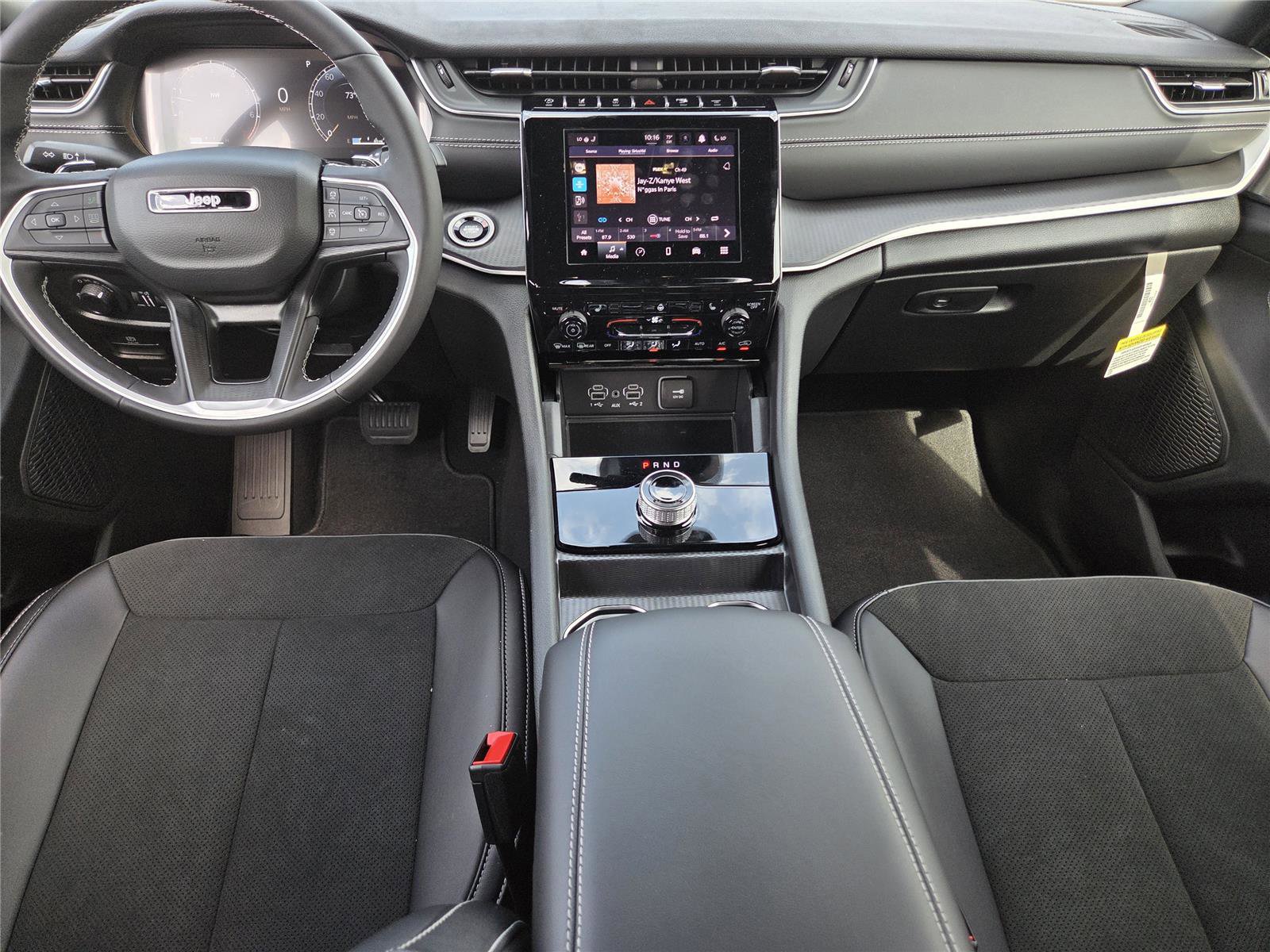 New 2025 Jeep Grand Cherokee Altitude RWD image 9