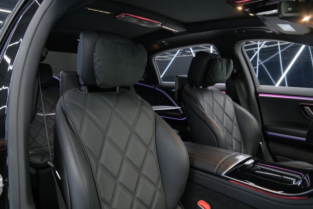 Used 2023 Mercedes-Benz Maybach S 680 4MATIC image 35