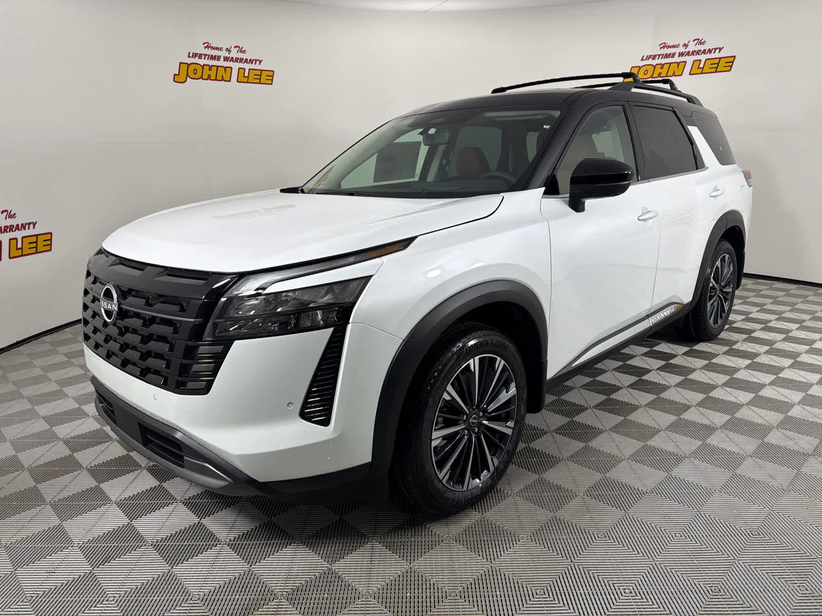 New 2026 Nissan Pathfinder Platinum w/ Cargo Package image 1