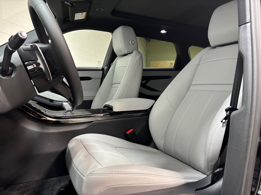 New 2026 Land Rover Range Rover Evoque S image 22