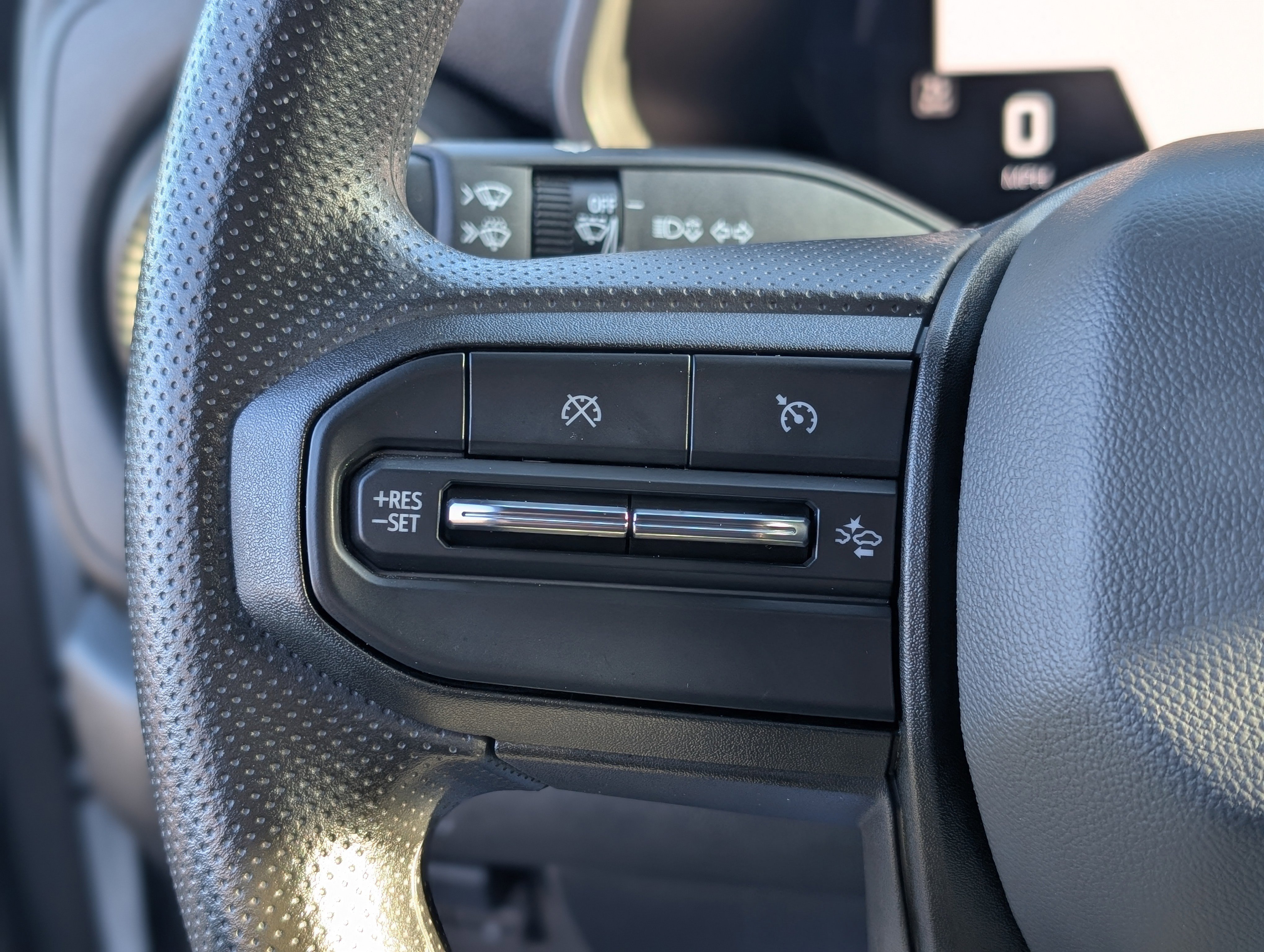 Used 2024 Chevrolet Colorado Trail Boss w/ Advanced Trailering Package image 18