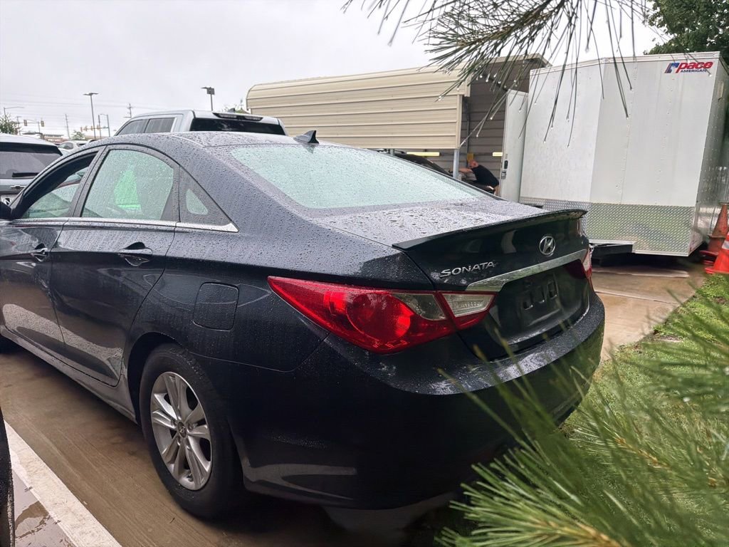 Used 2013 Hyundai Sonata GLS w/ Popular Equipment Pkg FWD image 4