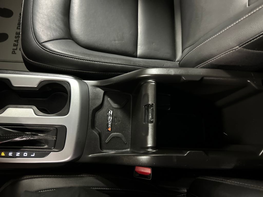 Used 2022 Chevrolet Colorado ZR2 image 20