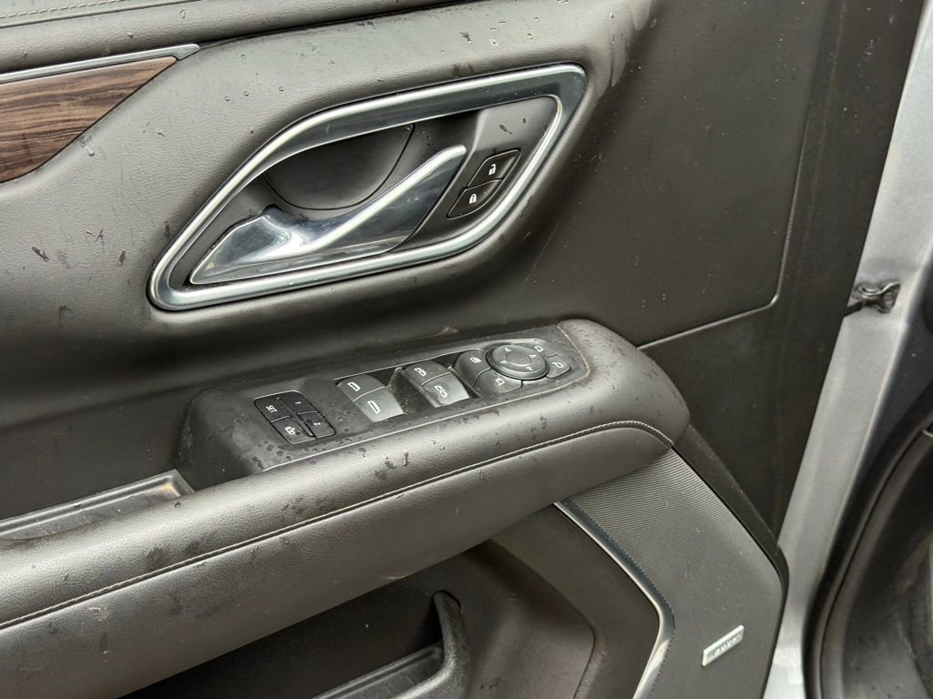 Used 2021 Chevrolet Tahoe LT w/ LT Signature Package image 11