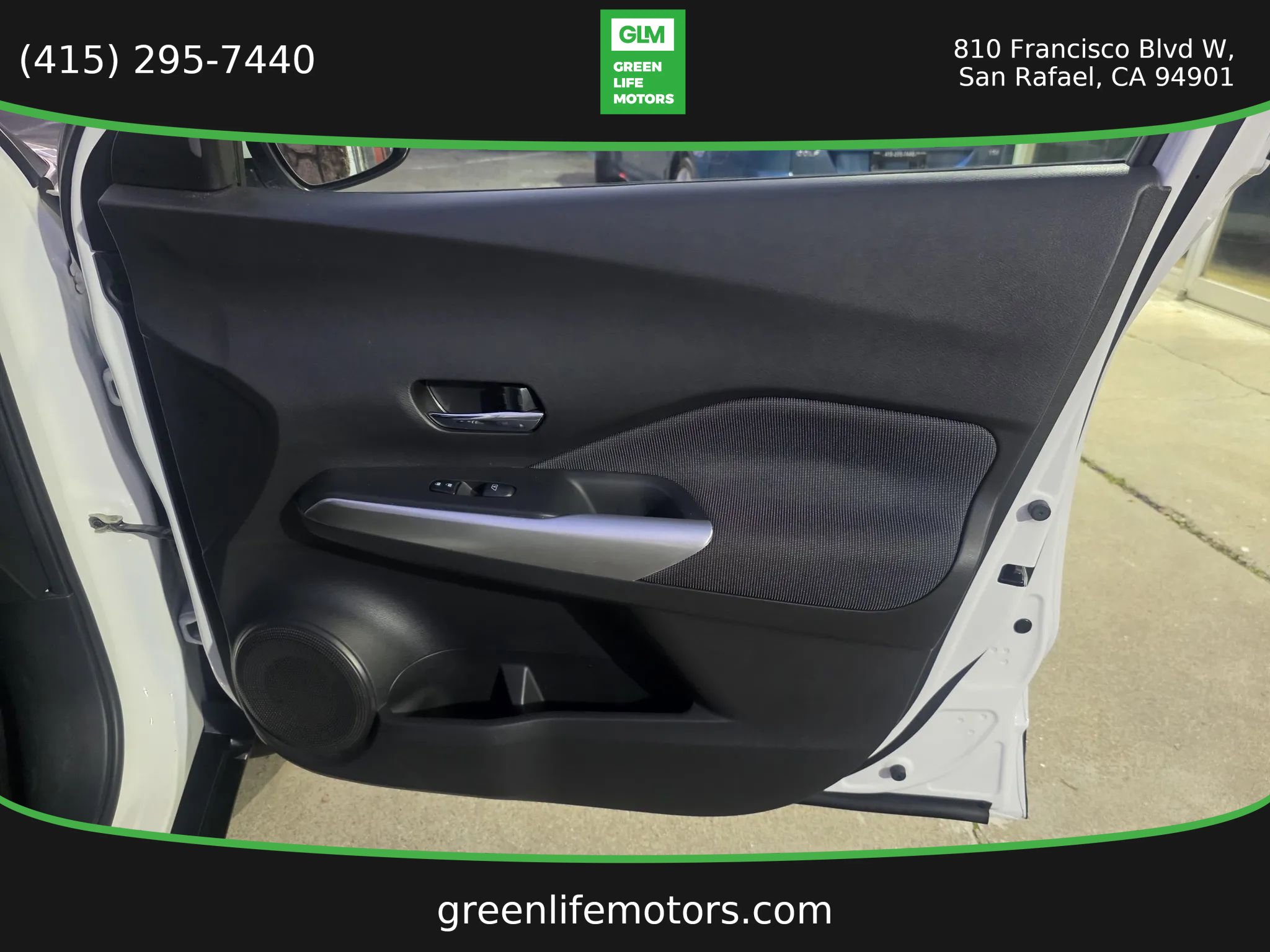 Used 2020 Nissan Kicks SV image 15