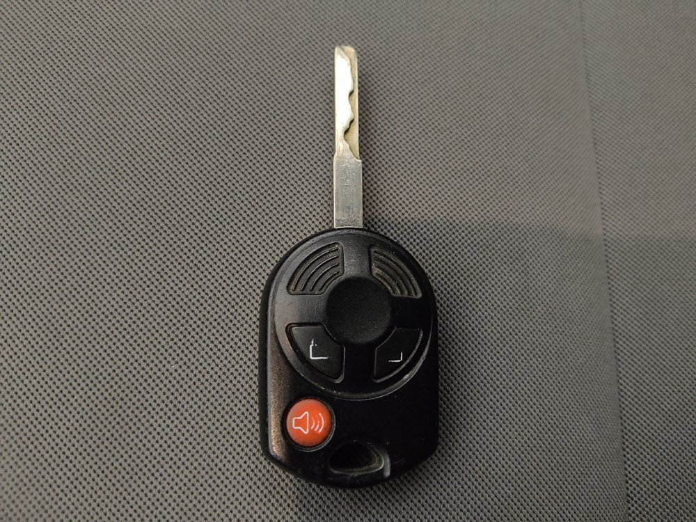 Used 2015 Ford Escape SE FWD image 32