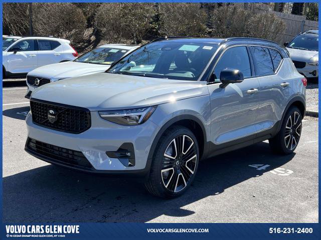 New 2026 Volvo XC40 B5 Ultra w/ Climate Package AWD/4WD image 2