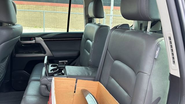Used 2008 Toyota Land Cruiser image 28