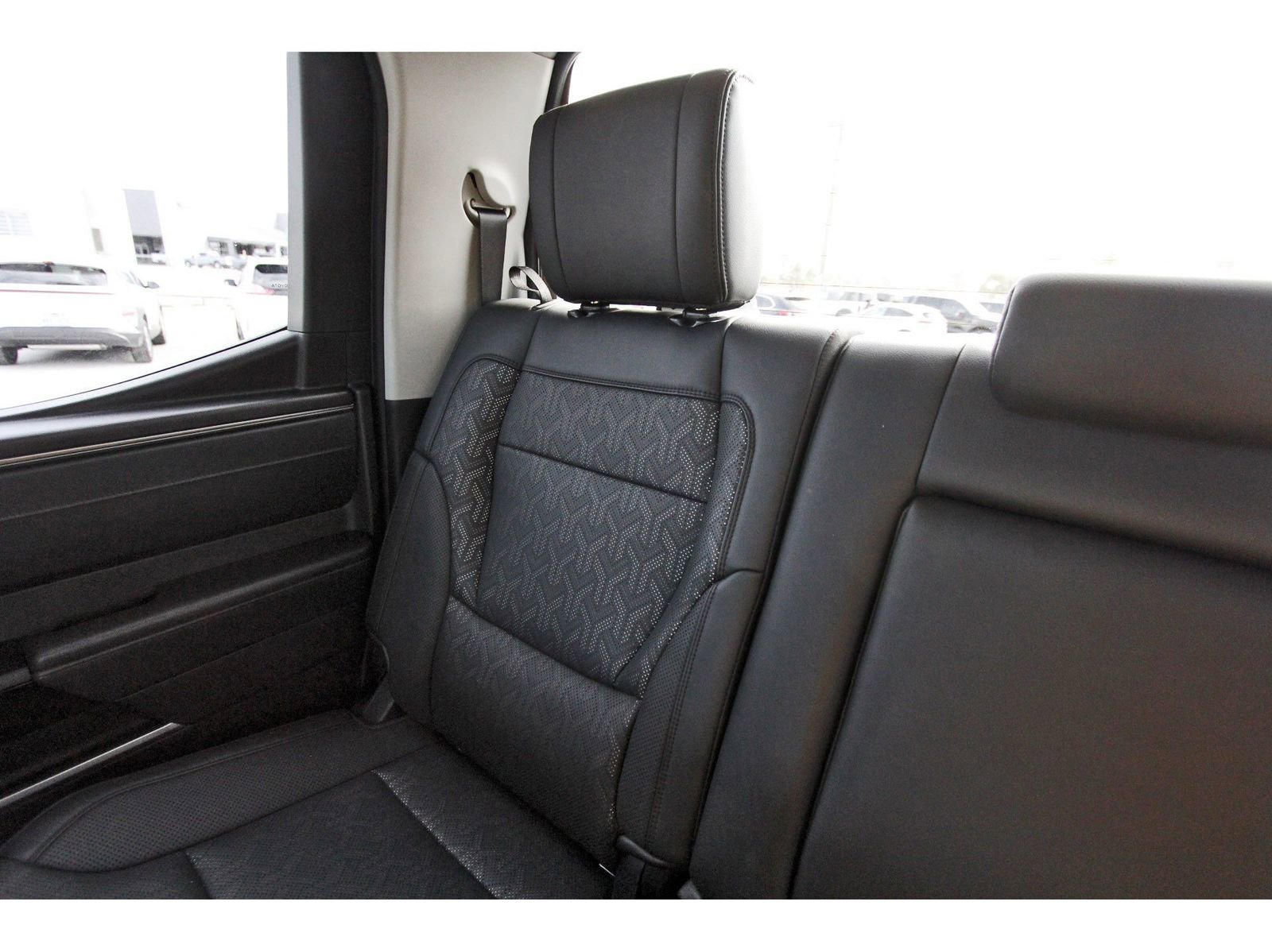 Used 2022 Toyota Tundra Limited w/ Power Package image 14