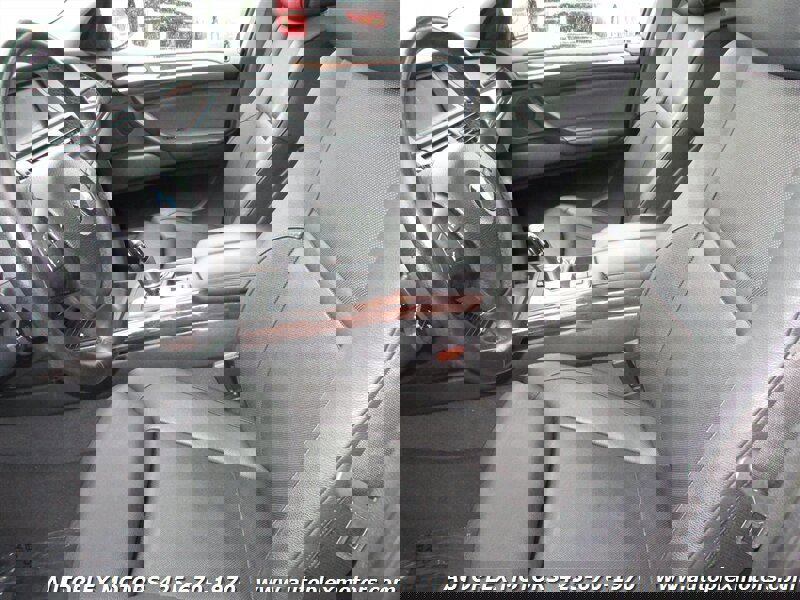 Used 2011 BMW X5 xDrive35d image 24