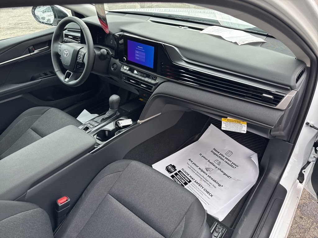 Used 2026 Toyota Camry LE w/ Convenience Package image 25