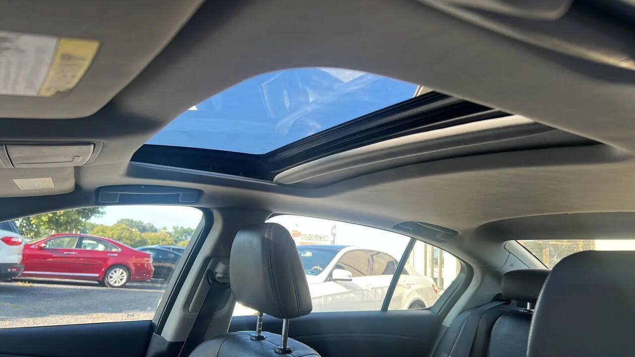 Used 2014 Acura RLX w/ Technology Package FWD image 21