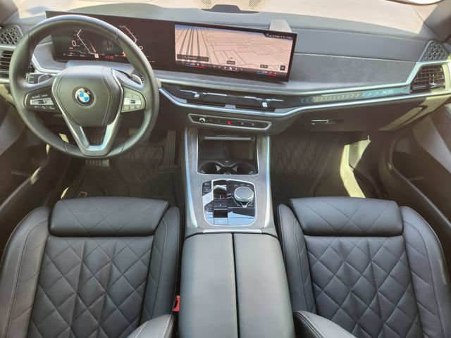 Used 2025 BMW X5 sDrive40i w/ Climate Comfort Package RWD image 26