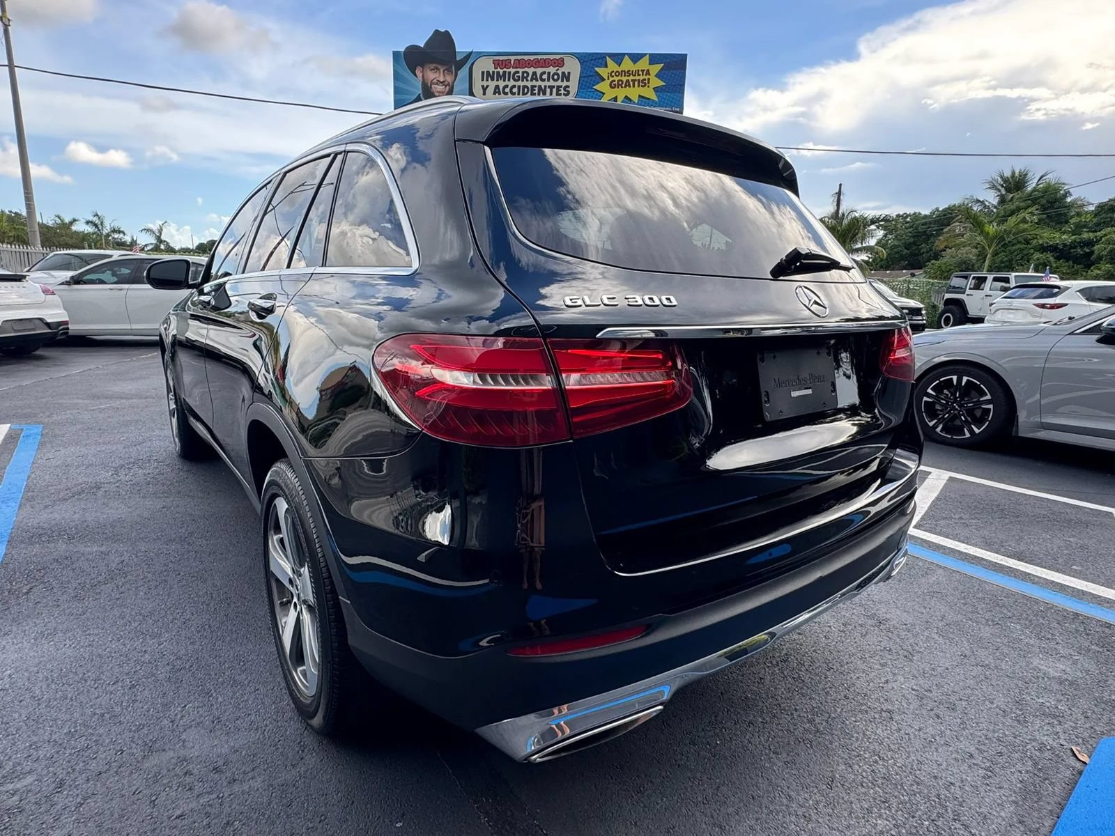 Used 2019 Mercedes-Benz GLC 300 image 8