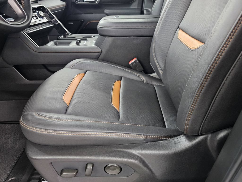 Used 2026 GMC Sierra 2500 AT4 AWD/4WD image 15