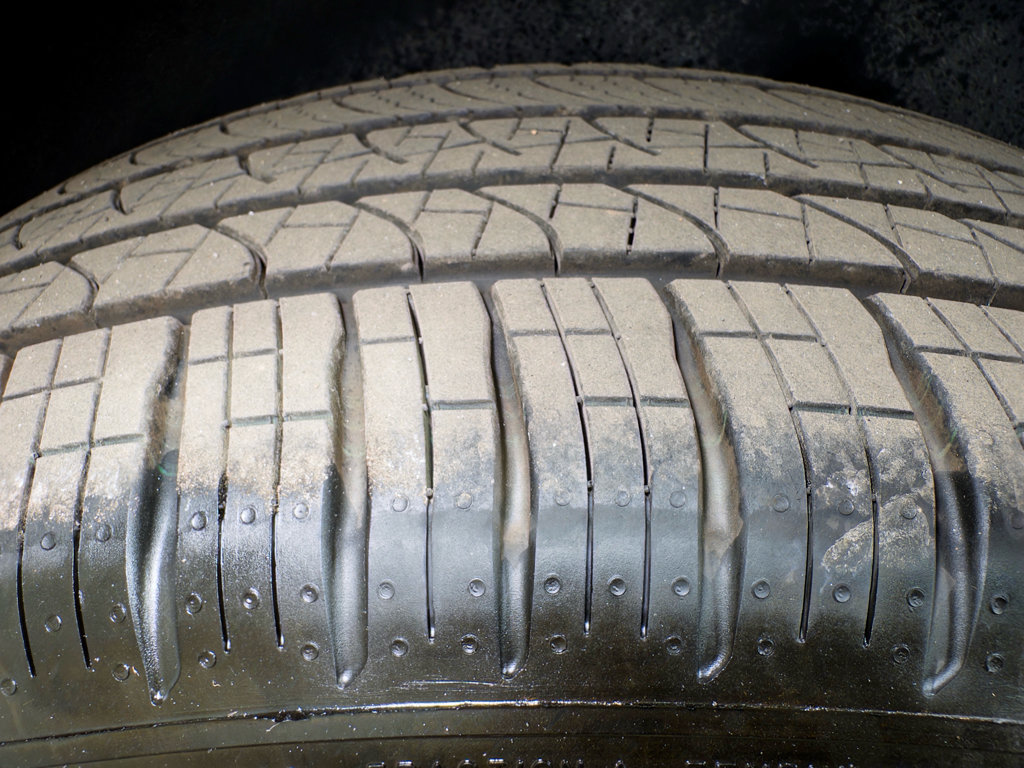 Used 2024 Rivian R1S Adventure AWD/4WD image 40