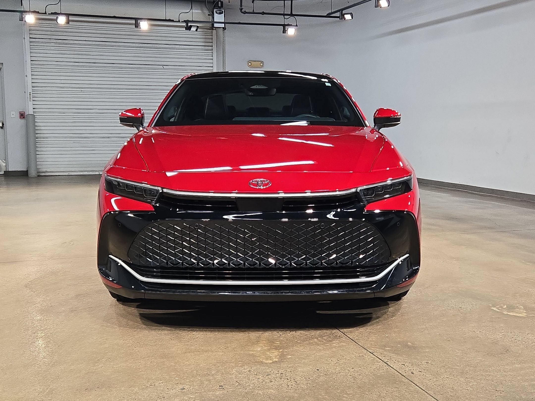 Certified 2024 Toyota Crown AWD/4WD image 2