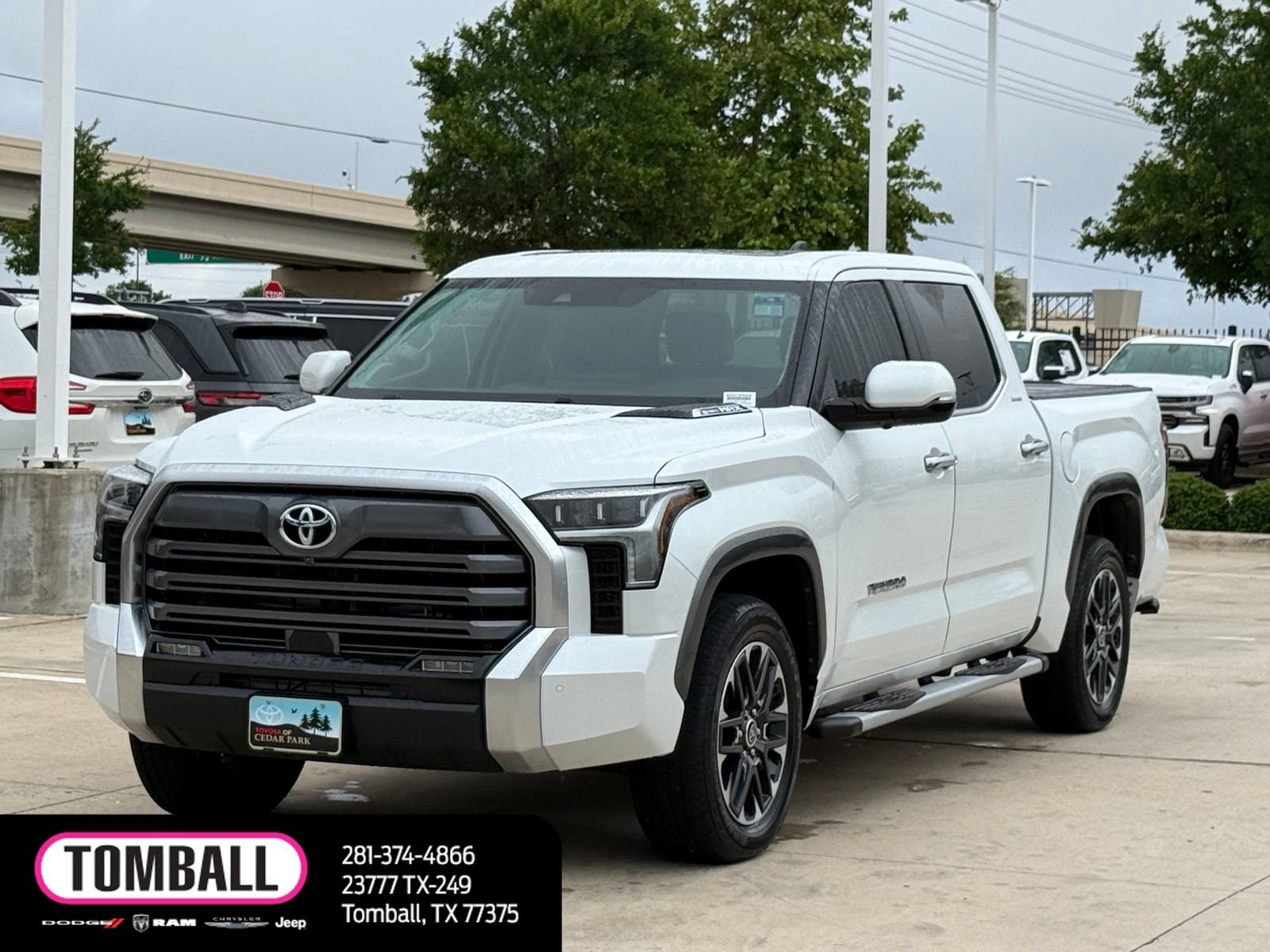 Used 2023 Toyota Tundra Limited AWD/4WD image 8