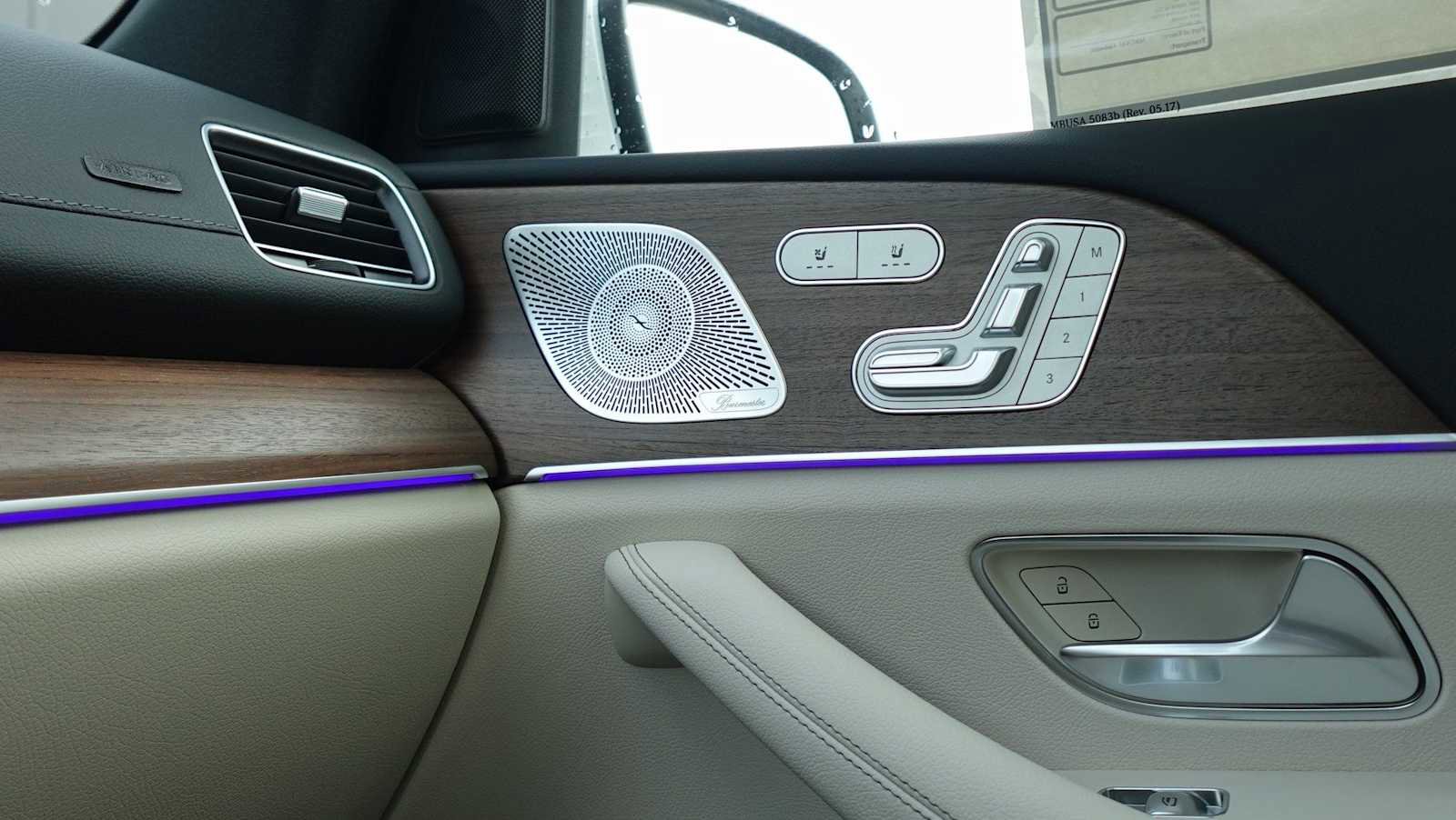 New 2026 Mercedes-Benz GLE 580 4MATIC image 53