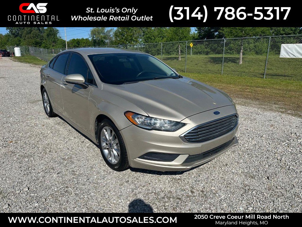 Used 2017 Ford Fusion SE w/ Fusion SE Technology Package